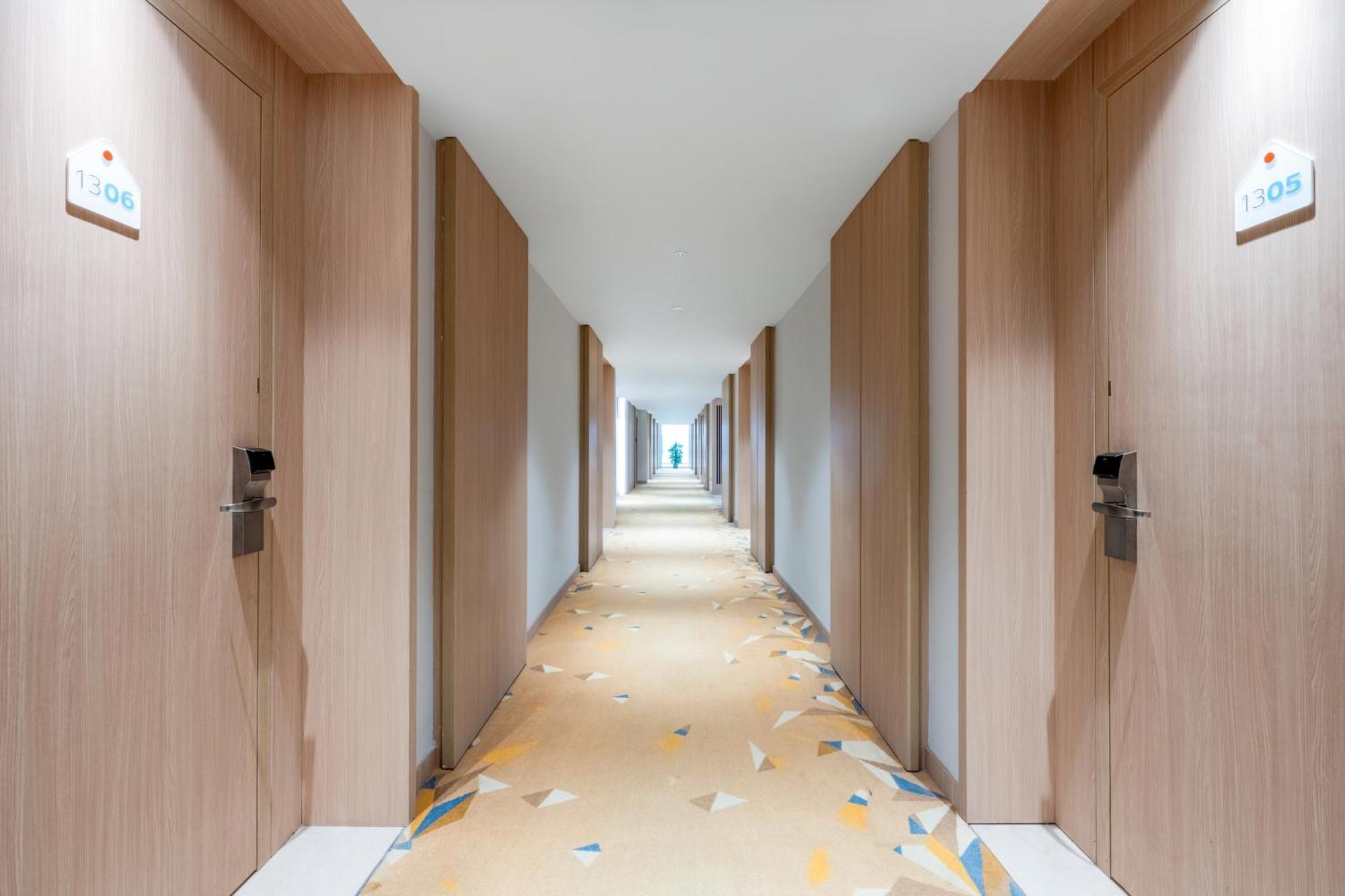 Holiday Inn Express Jiangmen Jianghai By Ihg Экстерьер фото