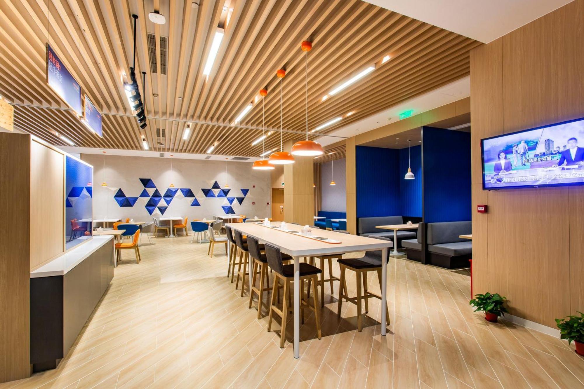 Holiday Inn Express Jiangmen Jianghai By Ihg Экстерьер фото